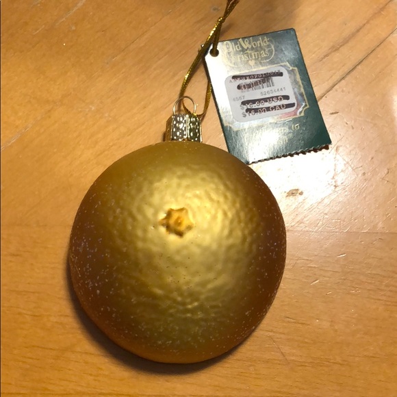 Sliced Grapefruit Ornament - Picture 4 of 4